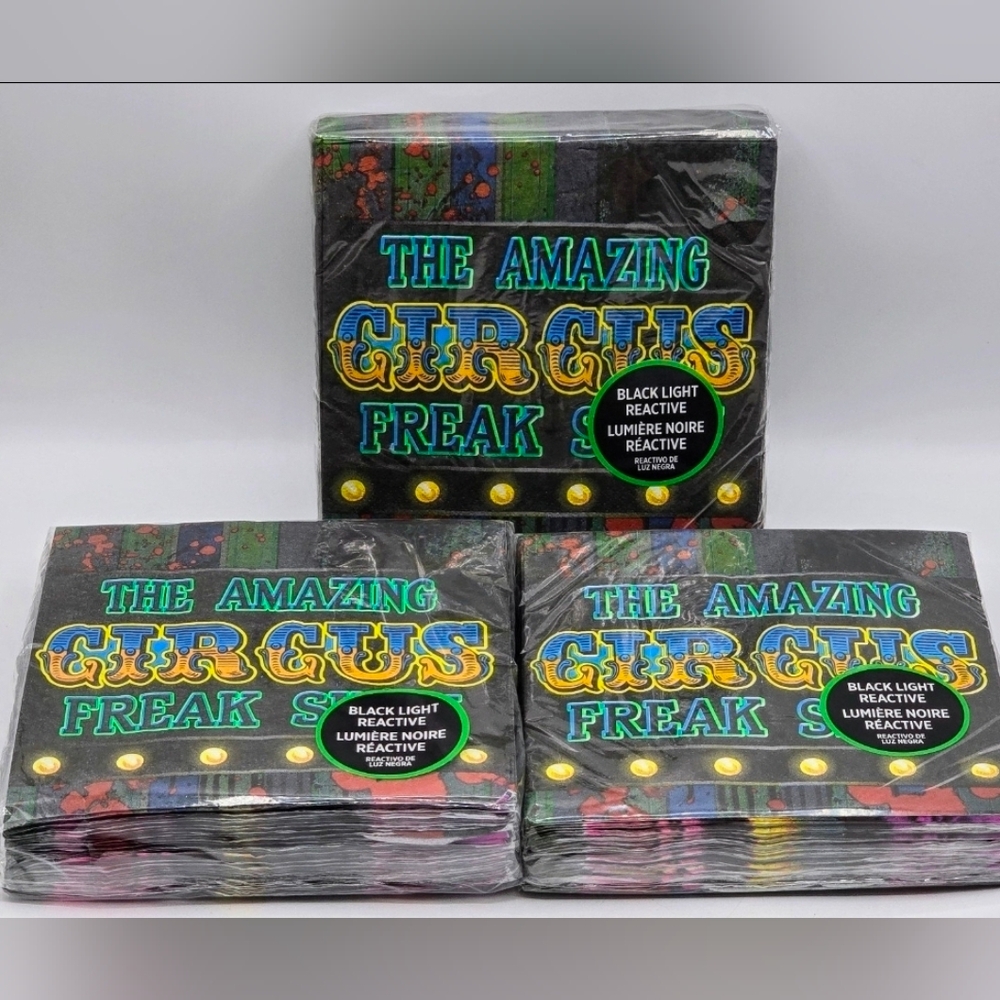 The Amazing Circus Freak Black Light Reactive Napkins☆3pks